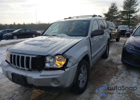 2007 Jeep Grand Cherokee Laredo z USA, uszkodzony, nr VIN 1J8GR48K17C524325